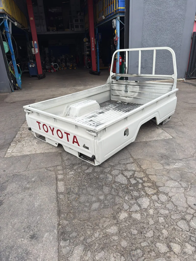 BENNE LAND CRUISER HZJ 79