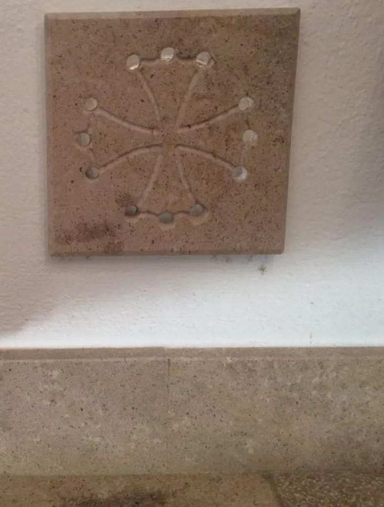 Quelle pierre au 36 rue de Bourgogne choisir pour un carrelage pierre extérieur et intérieur ?