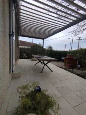 Pose de pergola bioclimatique