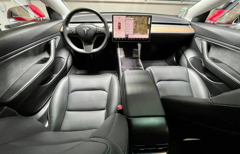 Prix d'un traitement céramique tesla model 3 à Lyon