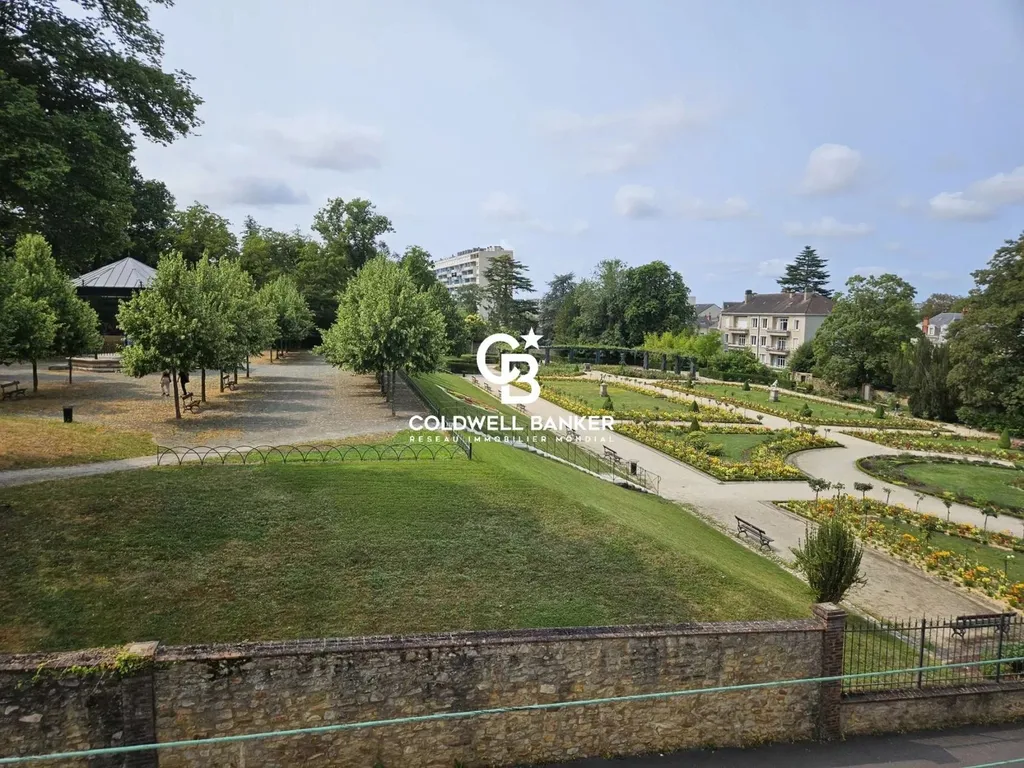 acheter une maison de famille quartier jacobins au mans avec vue sur le jardin des plantes
