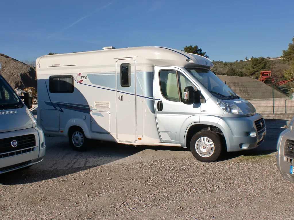 Profilé TEC 592