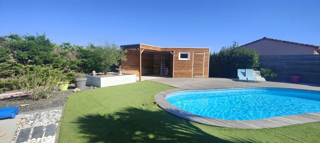 Local technique ossature bois, bardage Douglas et couverture bac acier à Graulhet Tarn Occitanie