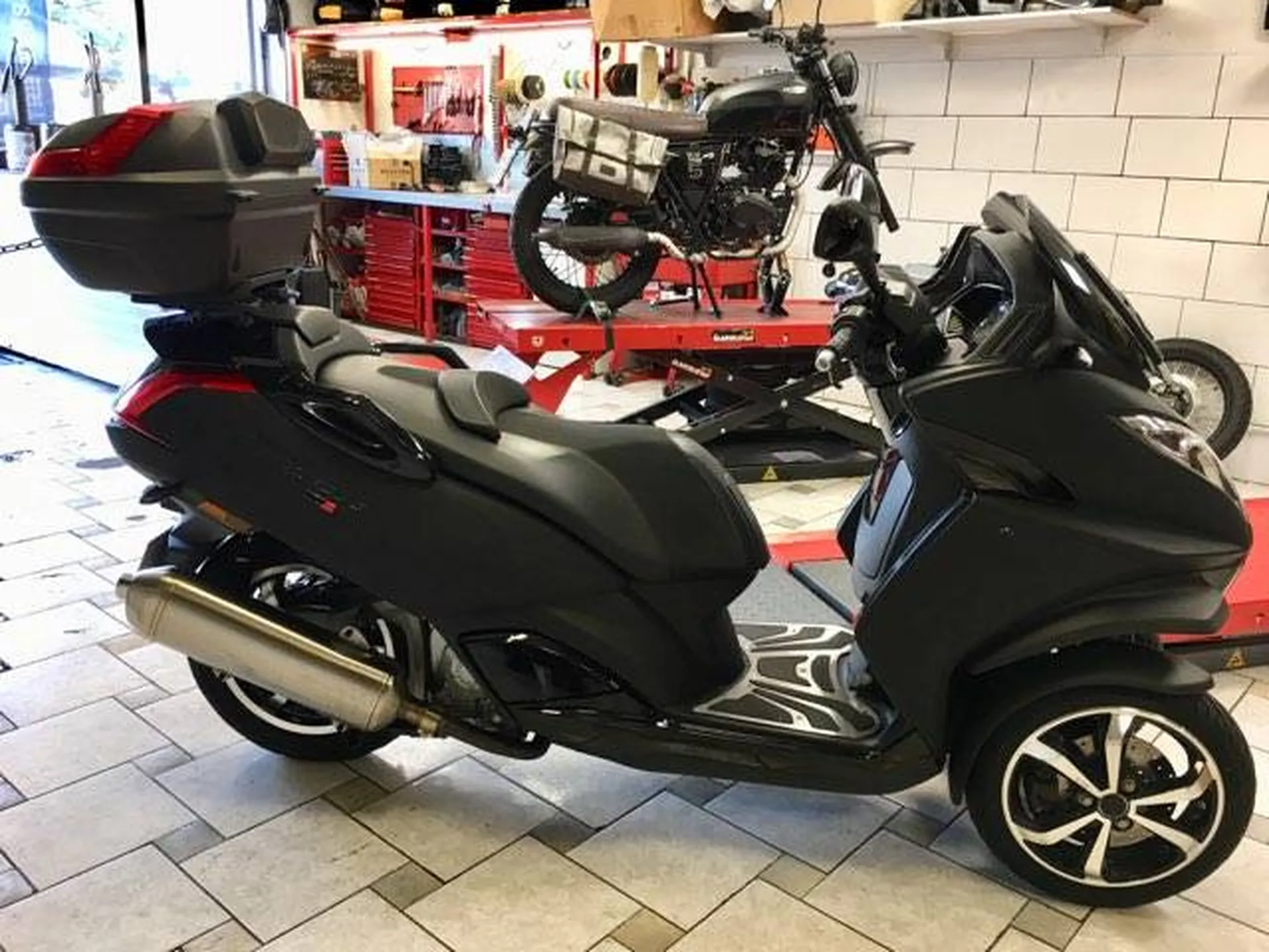 PEUGEOT METROPOLIS RXR OCCASION LA VALETTE DU VAR