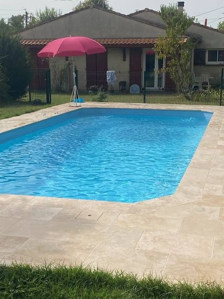 Poser du travertin nuancé sur Ambarès et Lagrave