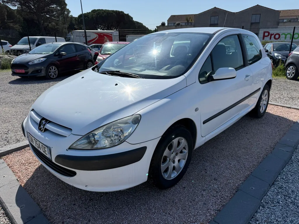 PEUGEOT 307 1.6L 16V 110CV essence 3 portes 