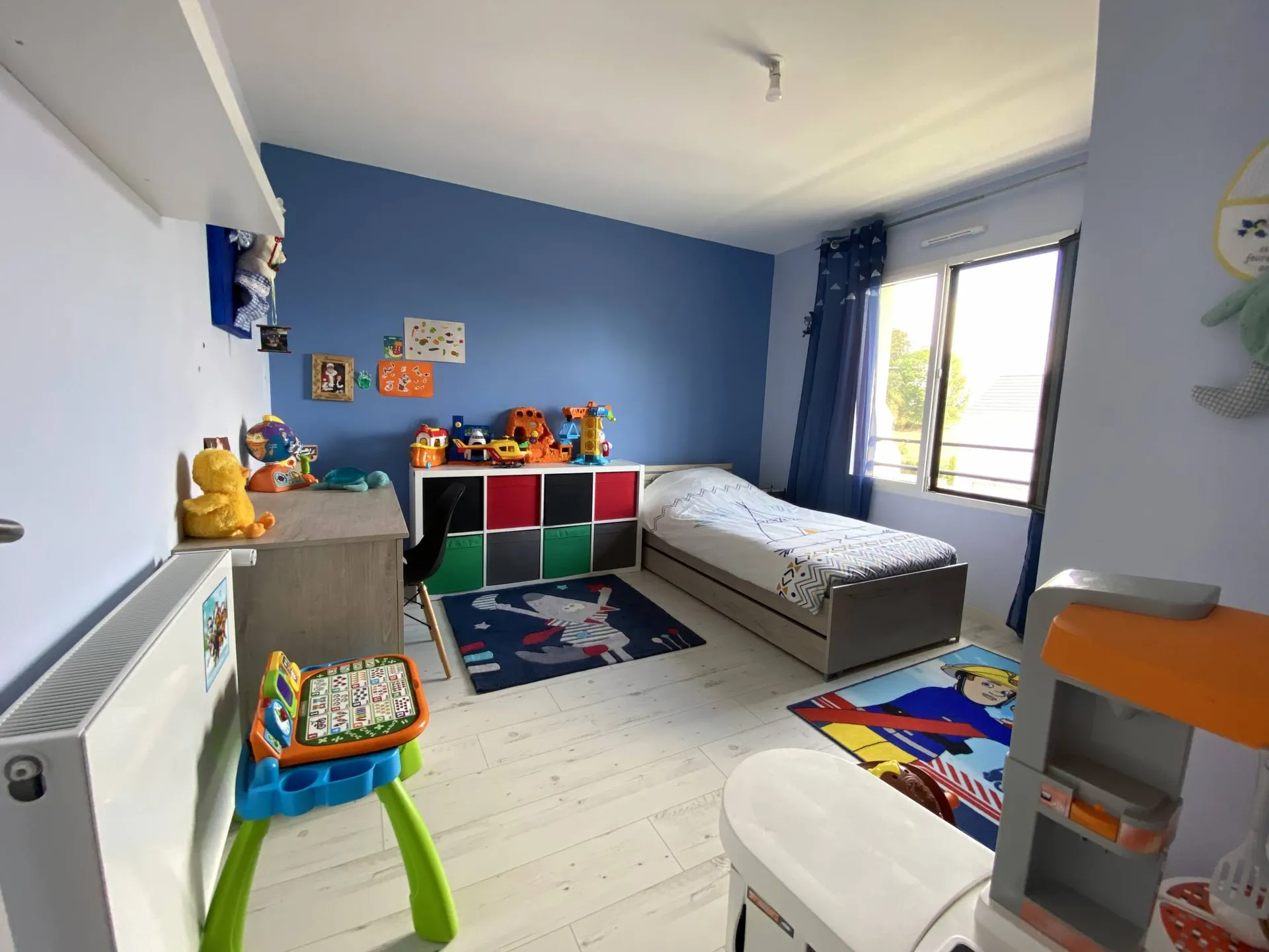 A vendre maison construite en 2017 édifiée sur un jardin de 800m².