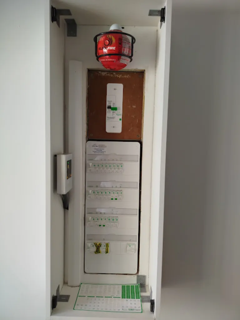 Rénovation tableau électrique Schneider