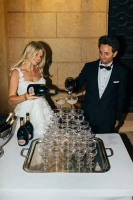 Dîner de mariage chic et cérémonie juive en plein air dans les jardins d'une Bastide Près d'Aix-en-Provence