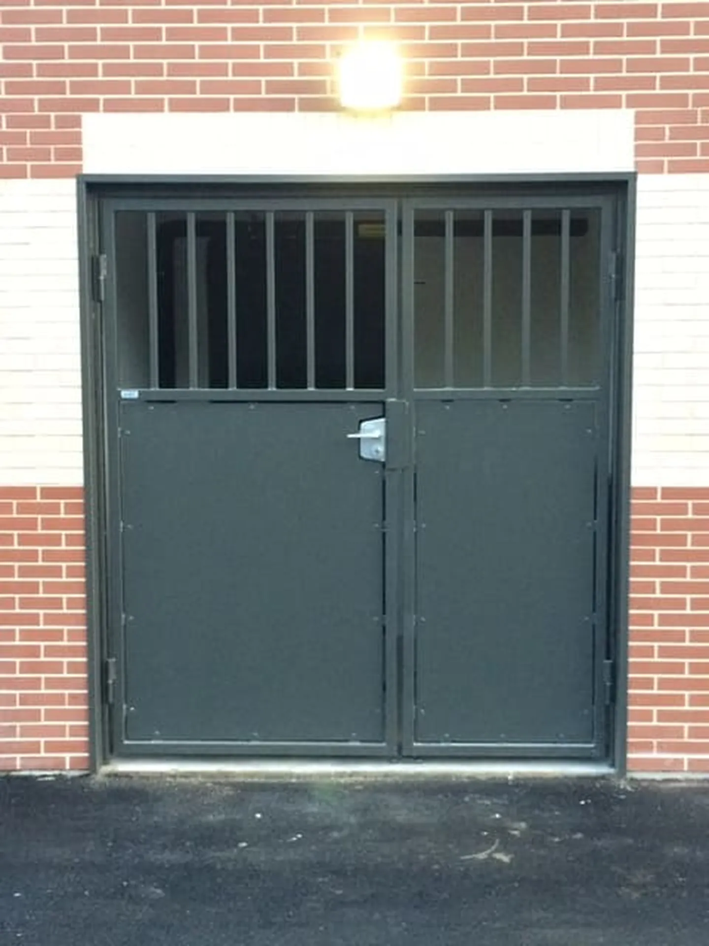 Installation de Portail de copropriété motorisé, Sécurisation d'accès et Fermetures collectives à Pont-l'Évêque dans le Calvados 14 et ses Alentours