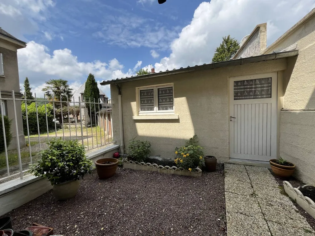 Maison de ville jumelée à vendre dans le centre de Caudebec-en-Caux