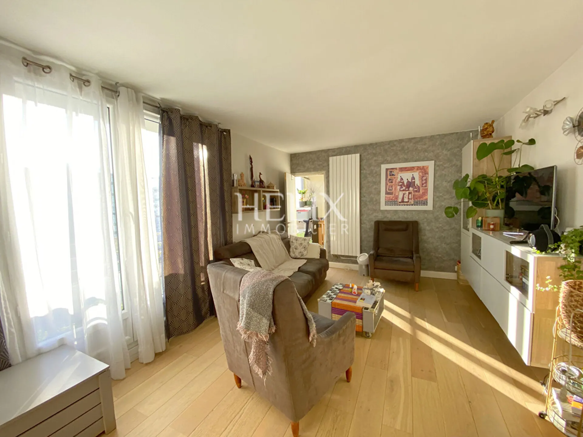 LE Pecq Rive Gauche - Appartement Spacieux et lumineux au 3 ème étage avec ascenseur 