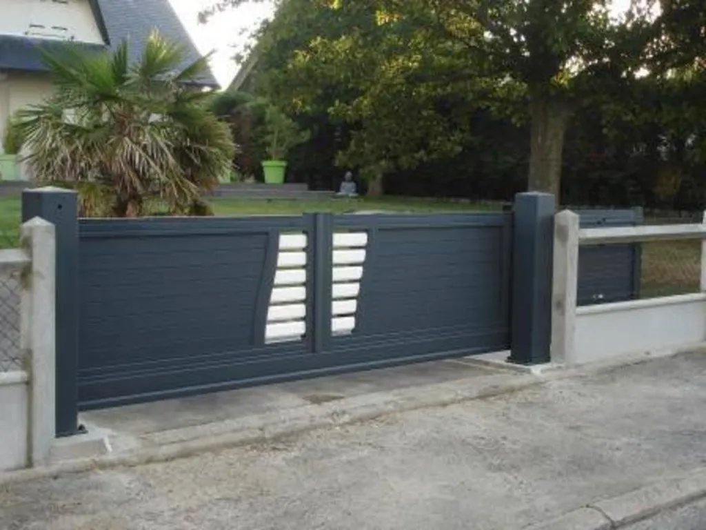 Entreprise de pose de portail Aluminium autoportant proche du Havre 76