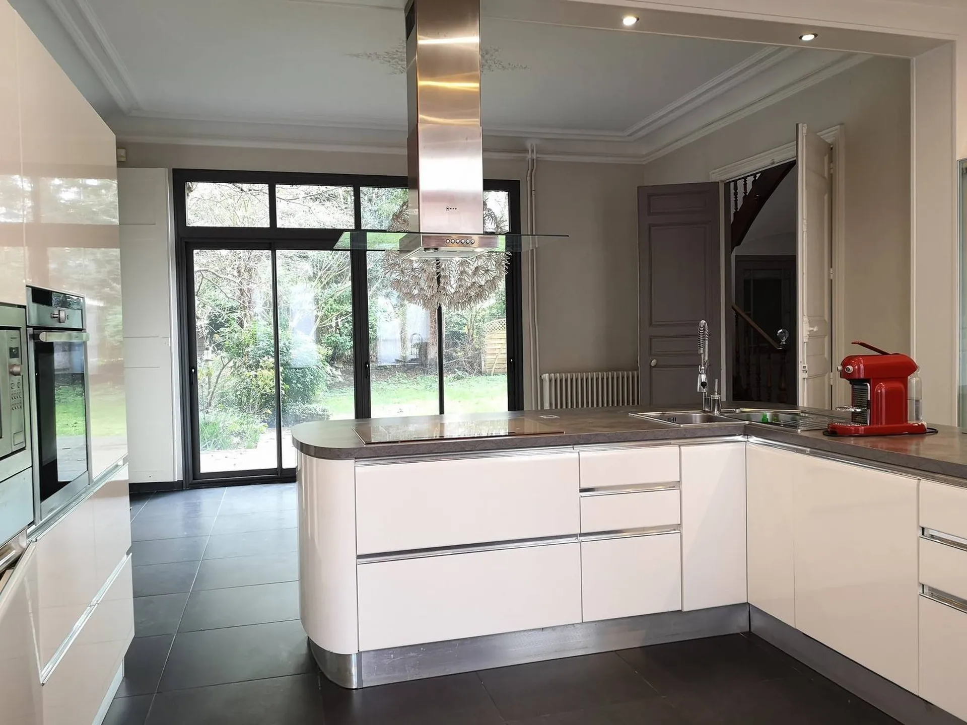 Maison de famille avec cuisine ouverte dans le centre ville de lisieux