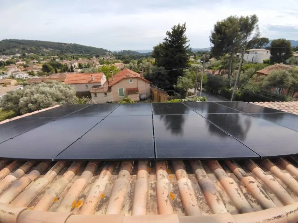 Devis offert pour votre installation de panneaux solaires à La Ciotat, Ceyreste et Aubagne à partir de 8 990€