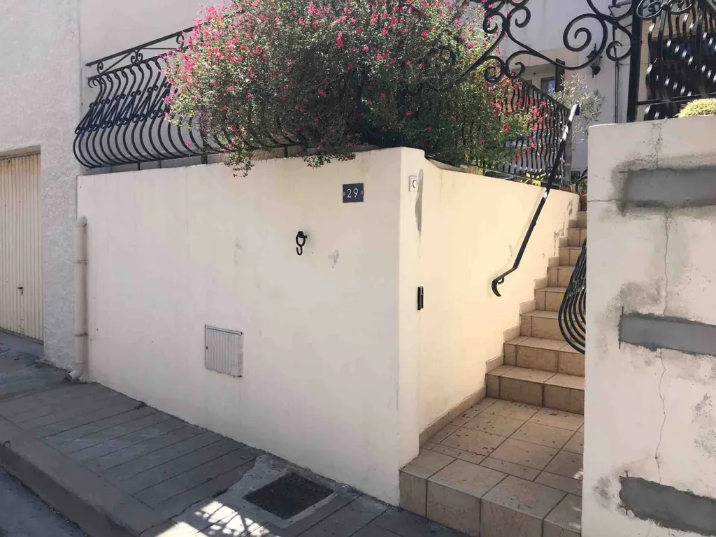 rénovation d’une bastide en torchis gratté à l’ancienne à Bessan proche d’agde