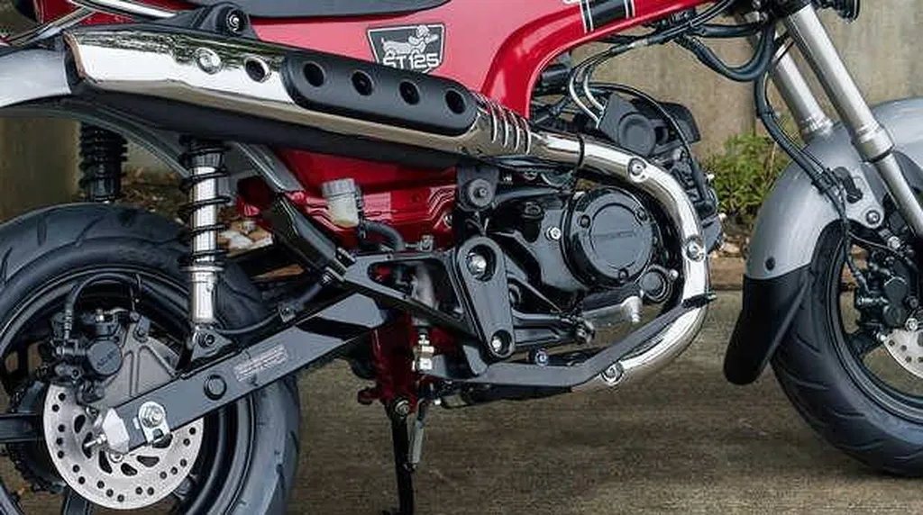 MOTO NEUVE HONDA DAX 125 BANDOL