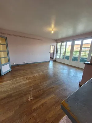 Appartement avec balcon Centre-ville LISIEUX