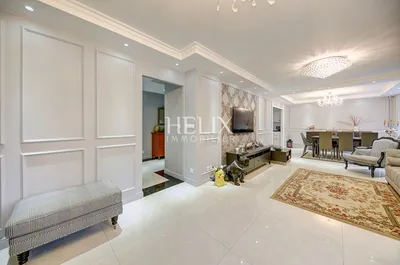 Maison agréable, efficiente thermiquement, terrain plat et cuisine d'été , garage double et dépendance.