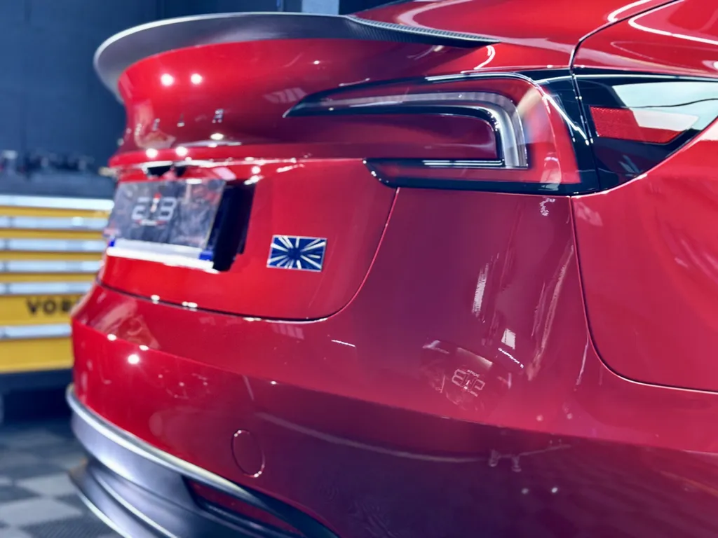 spécialiste du traitement céramique sur Tesla proche Brignais 