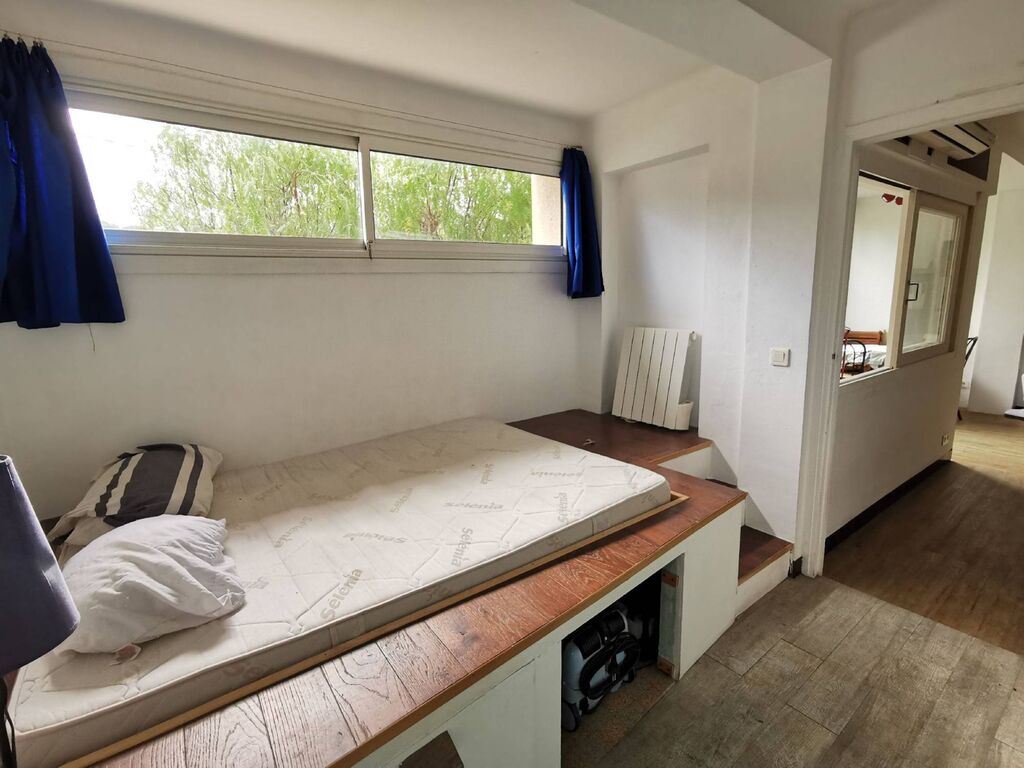 Vente appartement T2 Cassis avec loggia  dans résidence fermée avec parking proximité immédiate centre 