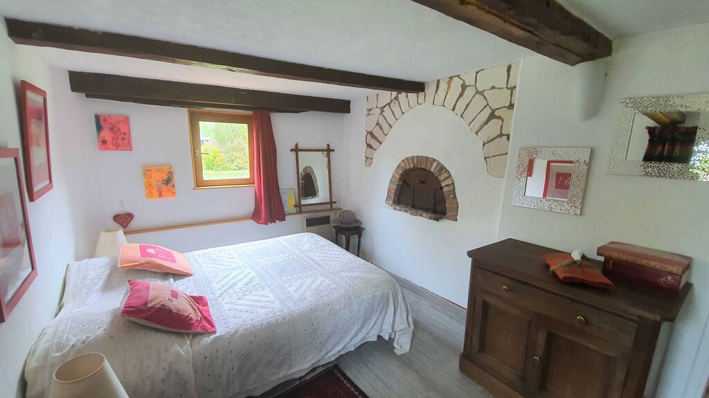 A vendre belle propriété bordée d'une rivière entre Dieppe 76200 et Mers-les-Bains 80350