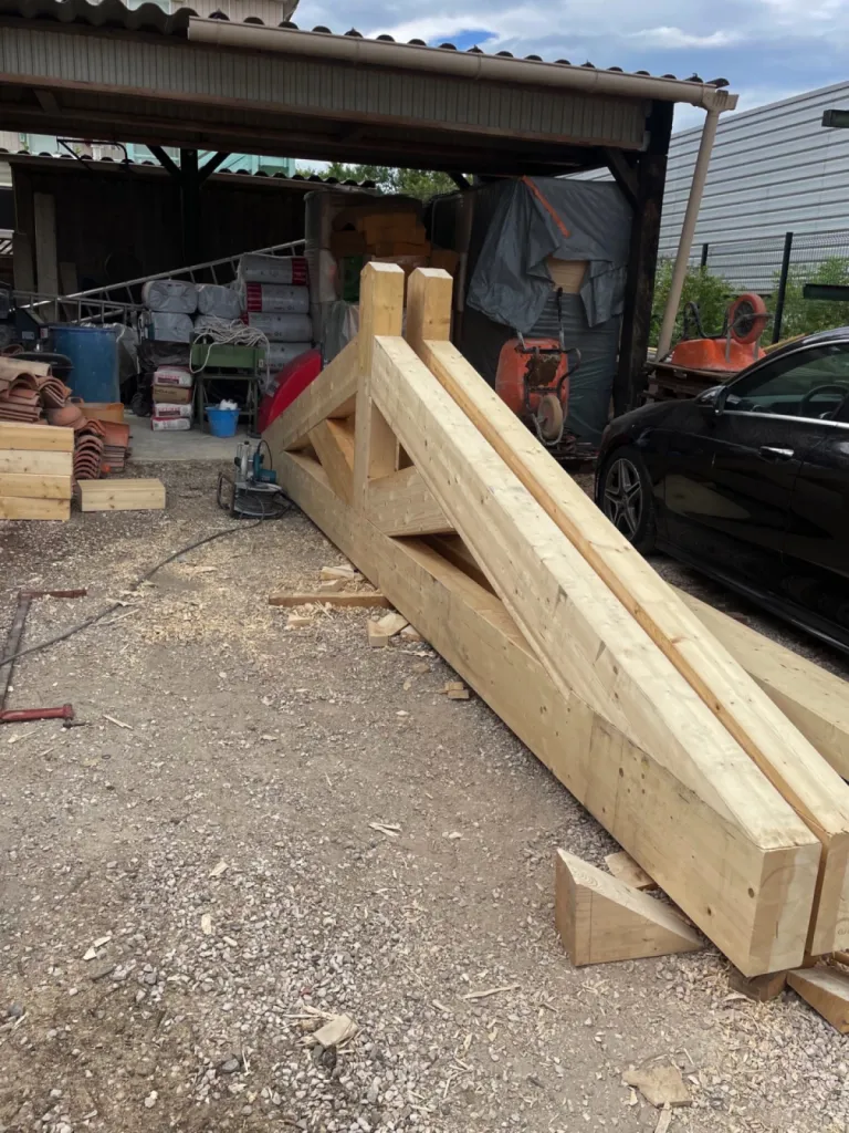 Construction d'une maison individuelle avec ossature bois à Saint Tropez dans le Var