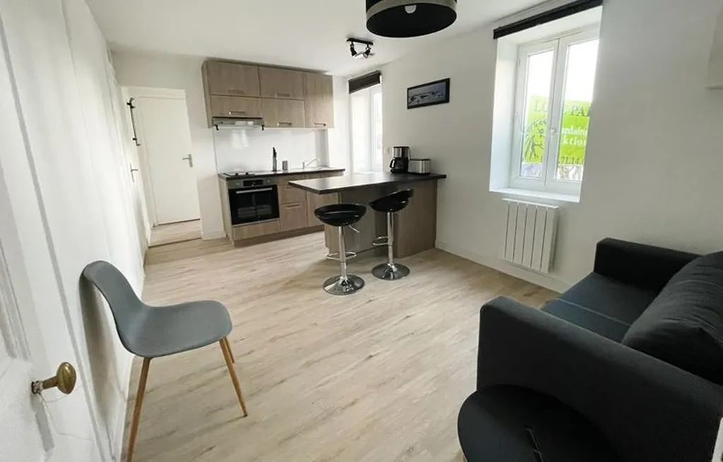 Bel appartement en location de 32.53m², situé place des carmes à Rouen, 636€ charges comprises