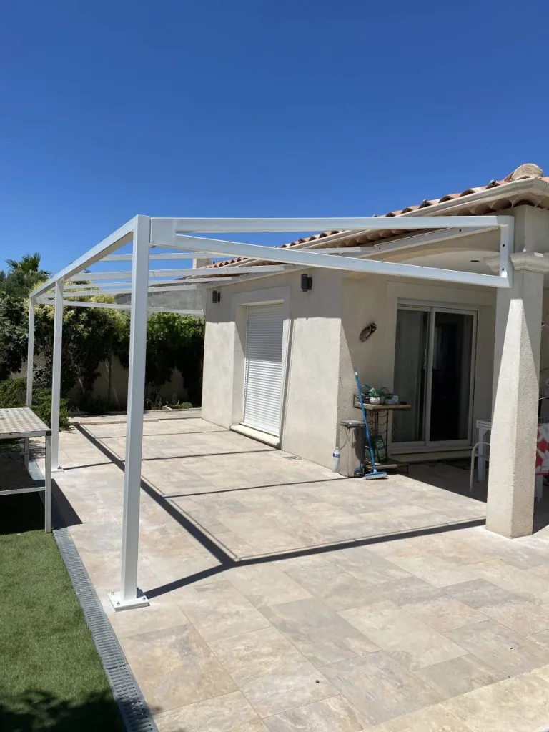 ACHETER UNE PERGOLA TONNELLE AVEC POSE  EN FER FORGE SUR MESURE CARRY LE ROUET SAUSSET LES PINS 