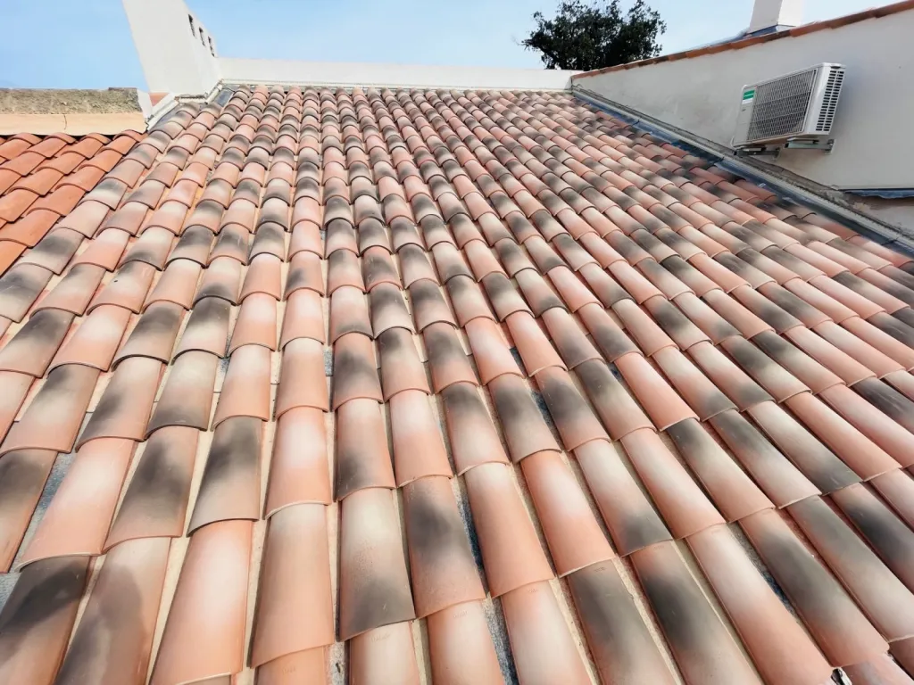 Changement d’une toiture de maison avec isolation sur Aix en Provence.