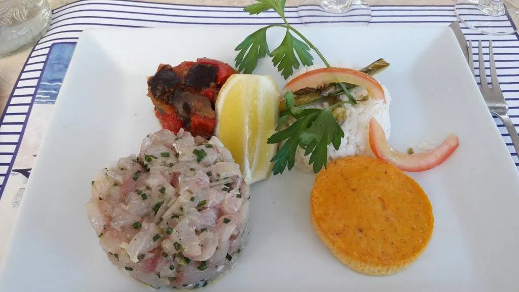 Notre zone d'activité pour ce serviceRestaurant avec poisson grillé à la plancha proche d'Aix en Provence