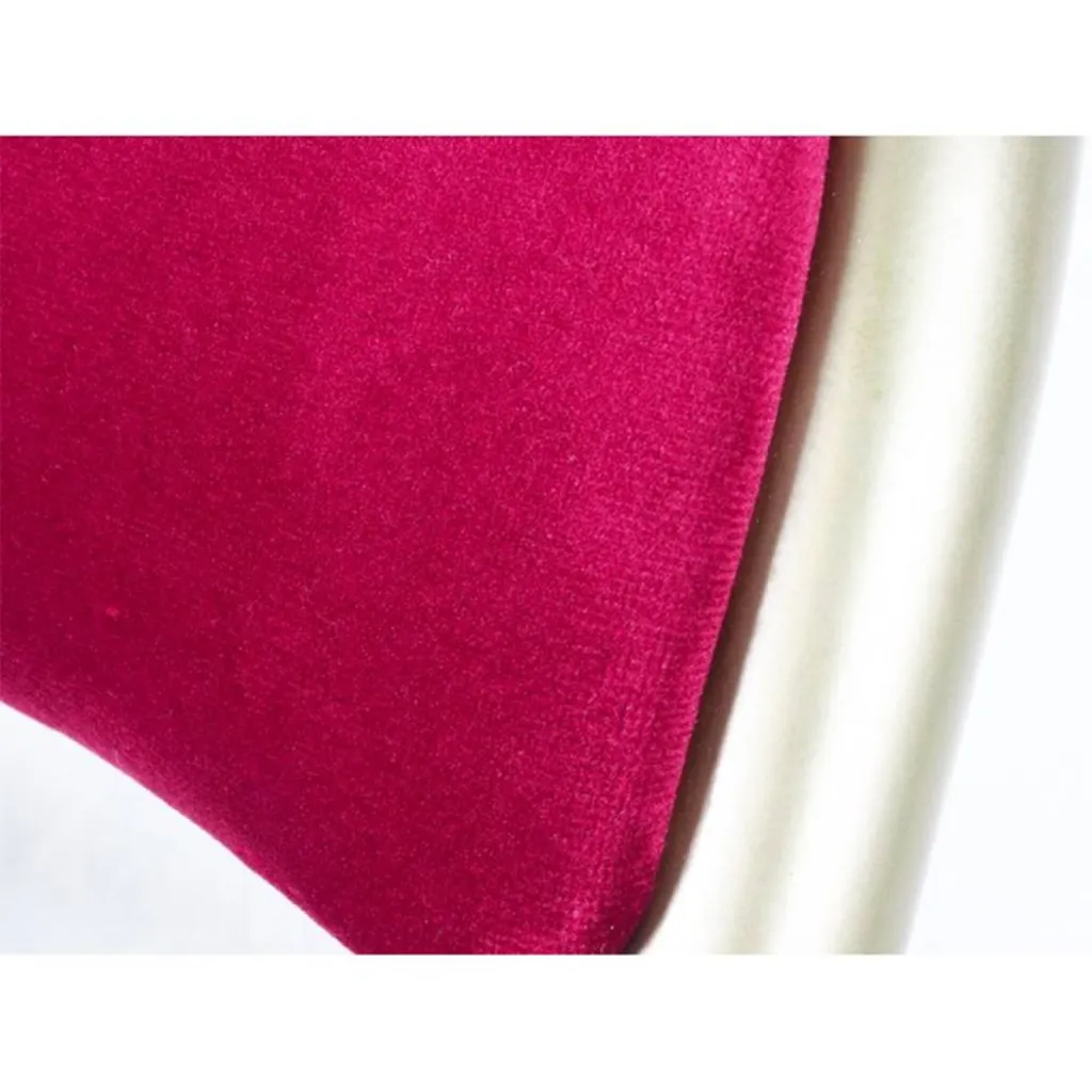 CHAISE PLIANTE DORÉE VELOURS ROUGE CONFORTABLE POUR ANNIVERSAIRE