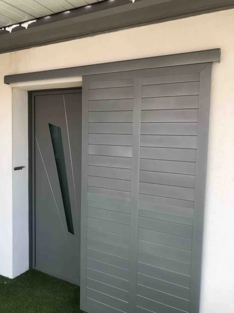  Pose de volets coulissant en aluminium  sur Martigues 