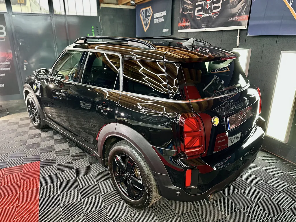 Traitement céramique & polissage multi-étapes sur Mini Countryman – EMB Detailing, spécialiste à Vaugneray (Lyon Ouest)