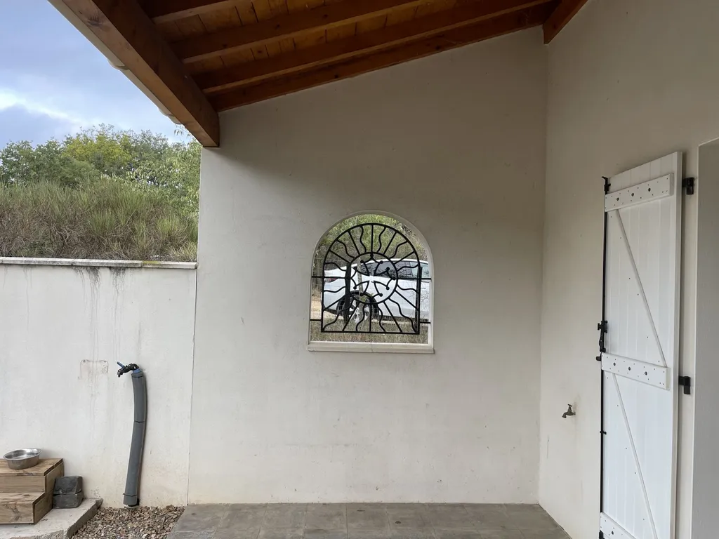 Ravalement de façade en Pierre d’une terrasse à Corneilhan proche de Béziers