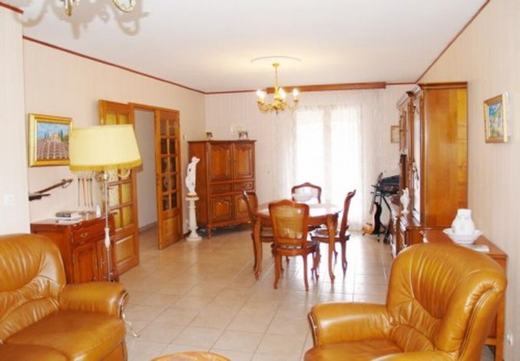 Vente villa Roquefort la Bédoule vue dégagée  secteur calme et recherché