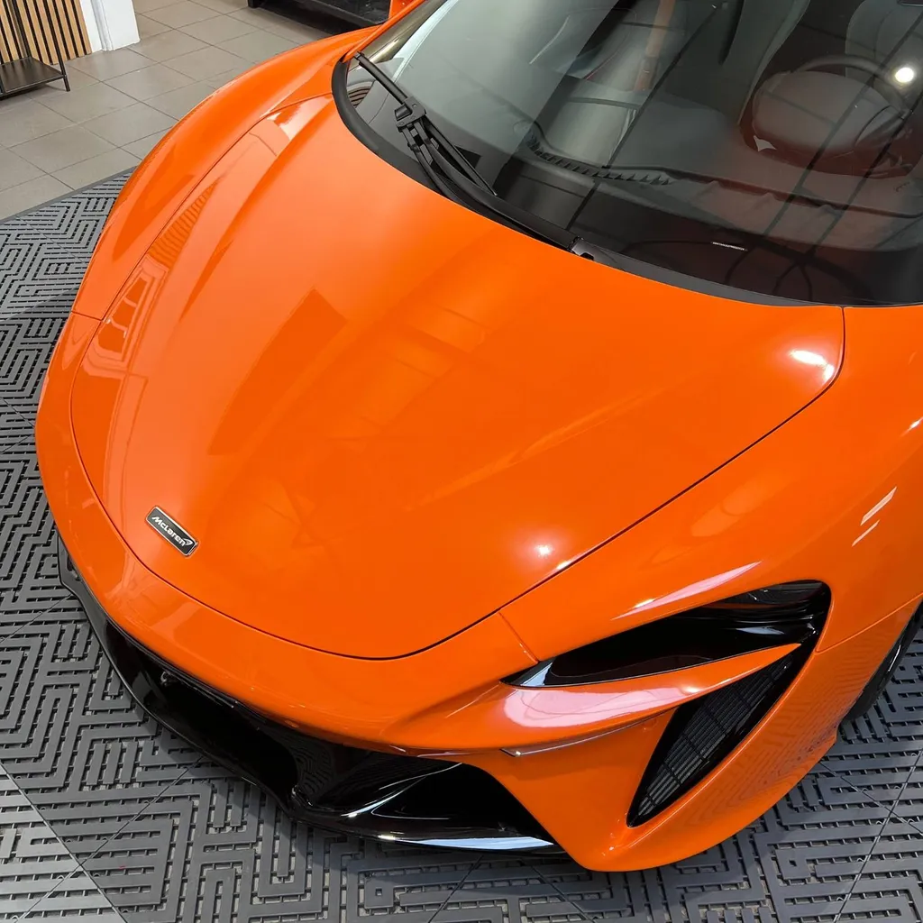 Covering high gloss