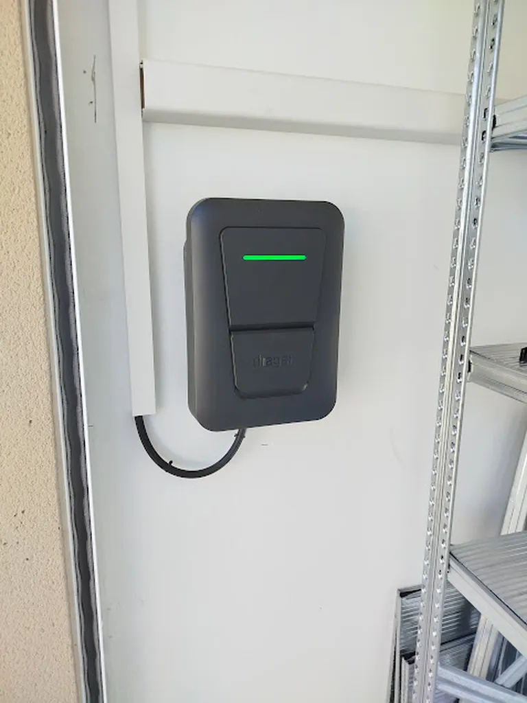 Borne de recharge hager a domicile par infiny elec Montpellier