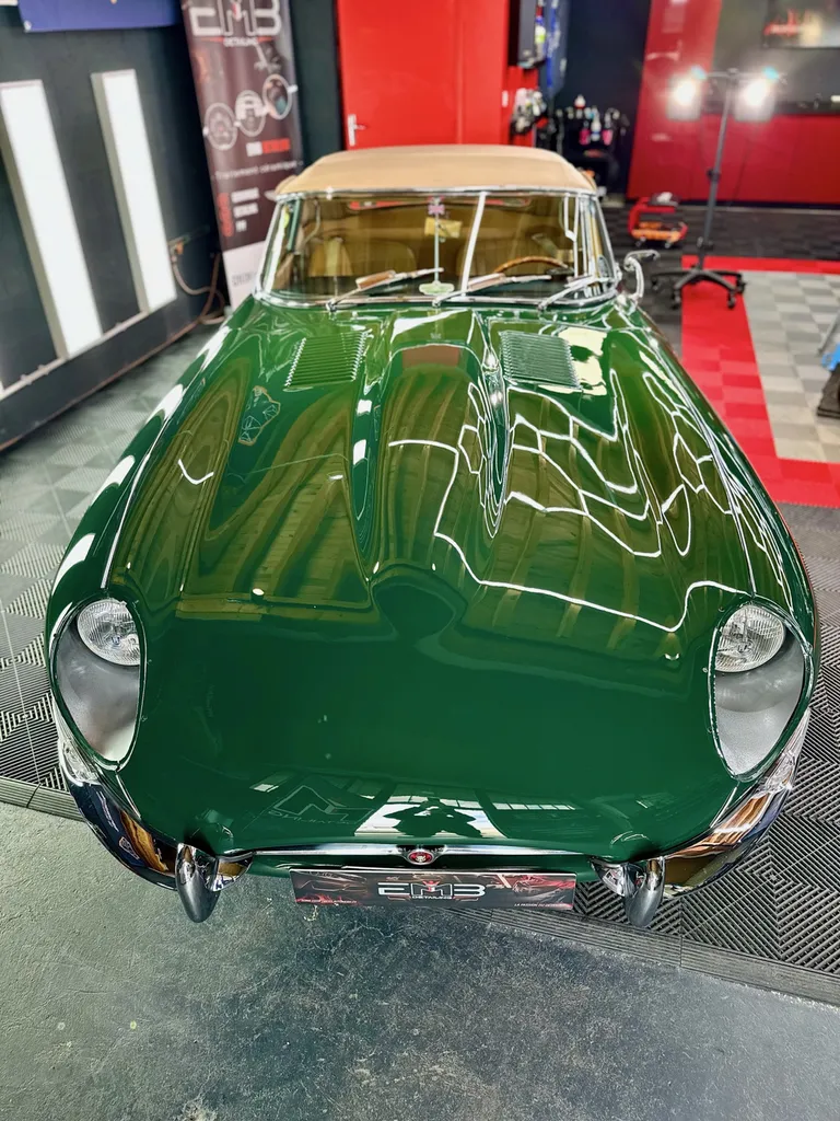 Detailing auto ouest lyonnais proche Limonest spécialisé Jaguar