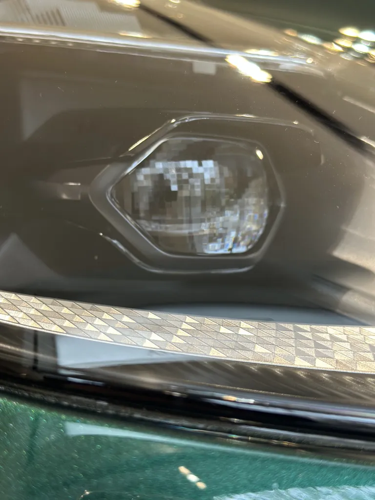 Film de protection PPF Aston Martin Vantage spécialiste de la protection carrosserie sur l’Ouest Lyonnais proche Tassin la demi lune 