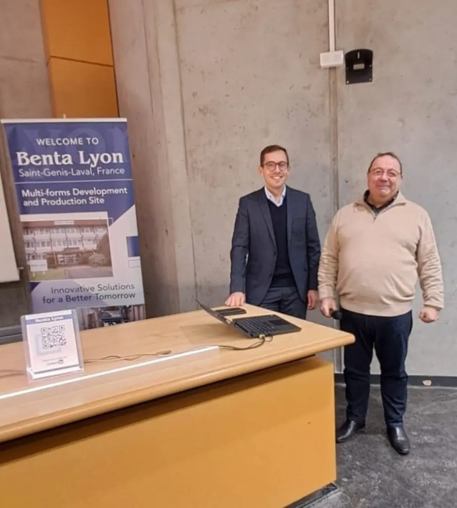 Damien Parisien intervient à l'IAE Lyon sur la réindustrialisation et la souveraineté sanitaire française