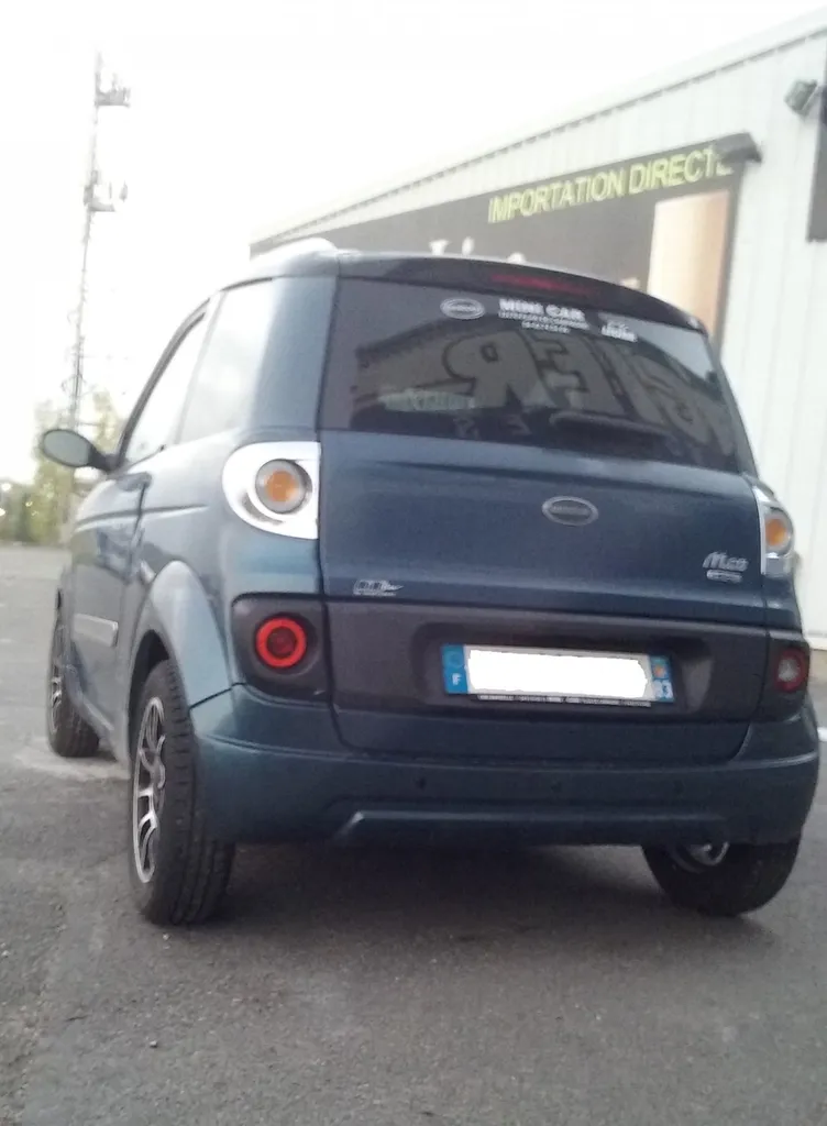 Voiture sans permis Vitrolles Microcar Mgo premium DCI