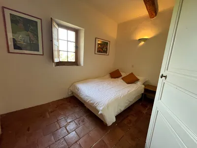 Rare – Charmante maison de village dans le quartier médiéval des Arcs-sur-Argens, avec garage et terrasses