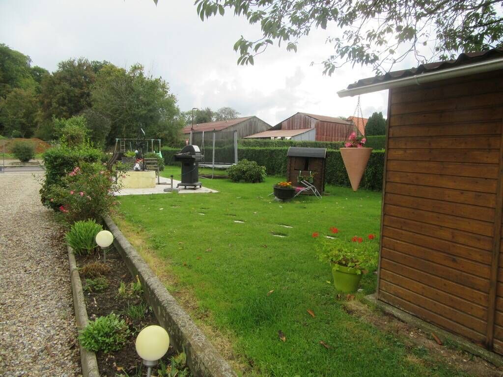 Vends maison bâtie sur terrain de 2480 m²