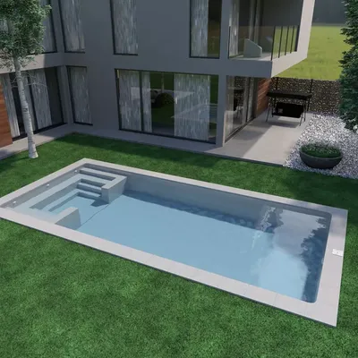 Une piscine coque à fond incliné dans votre jardin avec une finition de Luxe Nature à Parentis en Born et ses alentours
