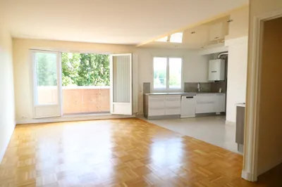 salon cuisine ouverte appartement à louer  par Helix immobilier le Vesinet à 1 minute de la gare