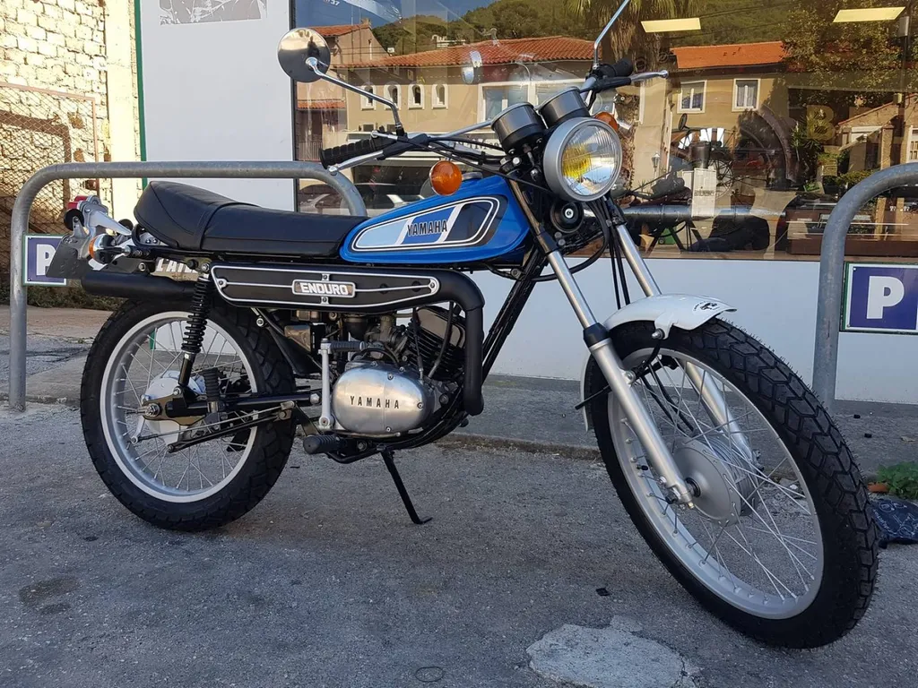RESTAURATION YAMAHA DTE 125 DE 1977