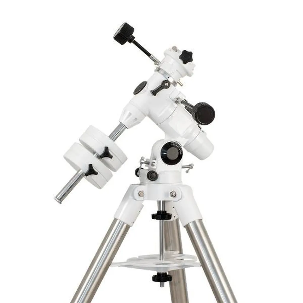 Monture Equatoriale SKY-WATCHER EQ3.2 avec Trépied tubulaire er viseur polaire
