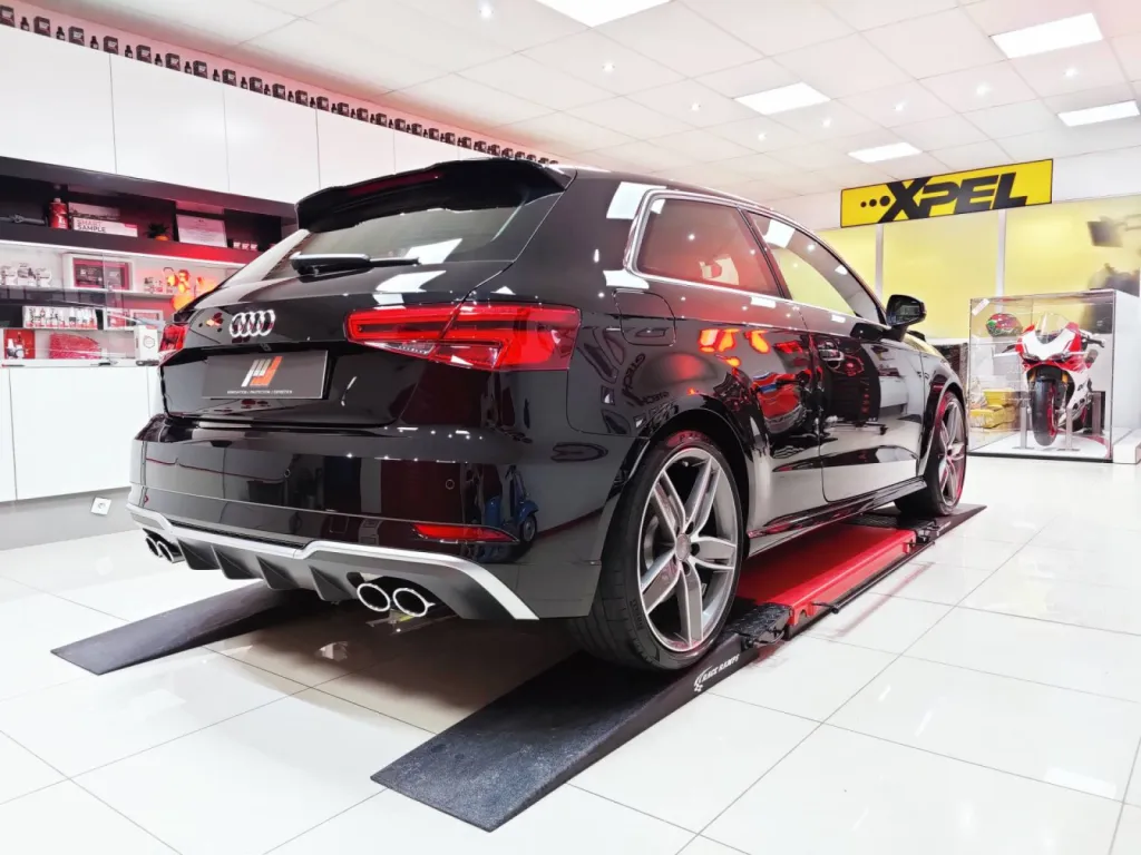 AUDI S3 - TRAITEMENT CERAMIQUE GTECHNIQ GARANTIE 9 ANS REGION HAUTS DE FRANCE