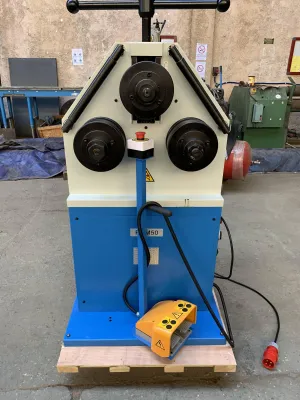 TRAVAUX DE CINTRAGE AVEC CINTREUSE A GALETS A MARTIGUES BOUCHES DU RHONE